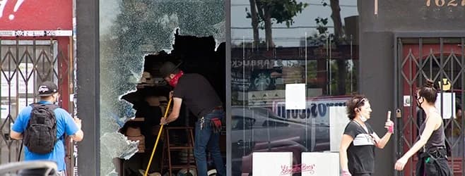 SMES ARE MORE RISK AWARE - INCREASE IN DEMAND FOR “LOOTING INSURANCE” AND BUSINESS INTERRUPTION COVER IS NOTED