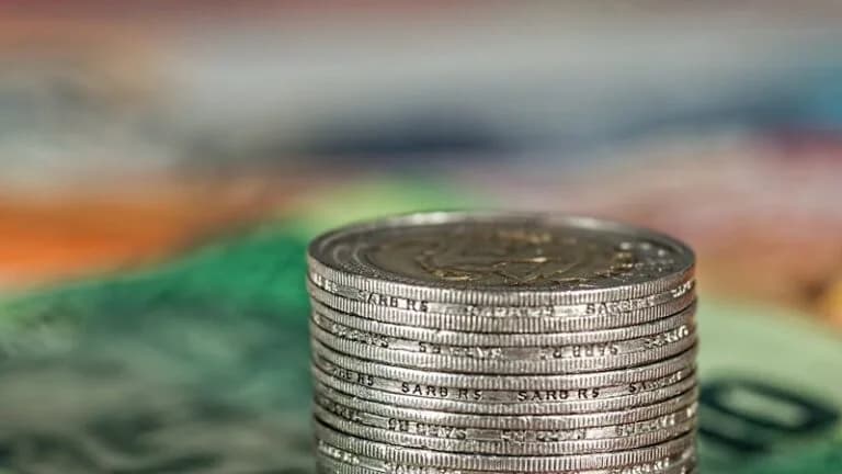 SAVING-MONEY-IS-A-STRUGGLE-AND-LOAD-SHEDDING-MAKES-IT-WORSE