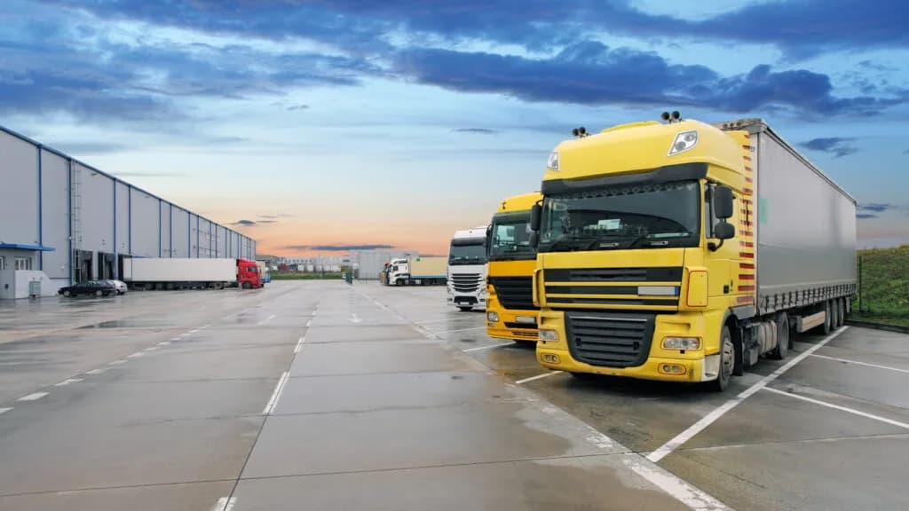SOUTH-AFRICAS-TRANSPORT-LOGISTICS-BRIDGING-AFRICA-WITH-ENHANCED-CROSS-BORDER-PAYMENTS-