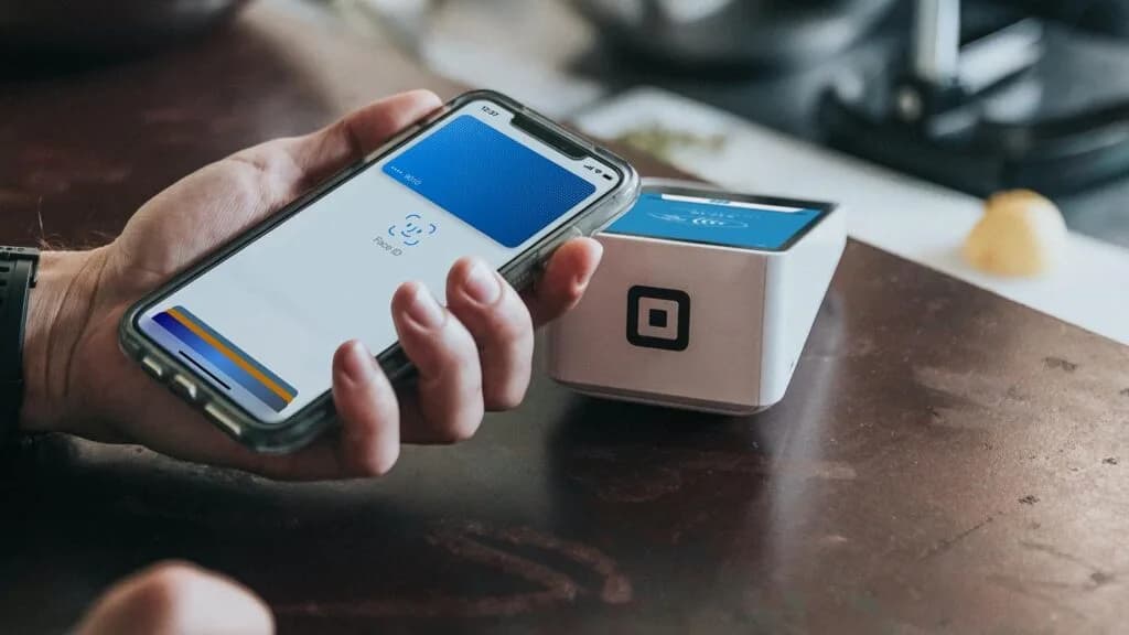 How to use Apple Pay