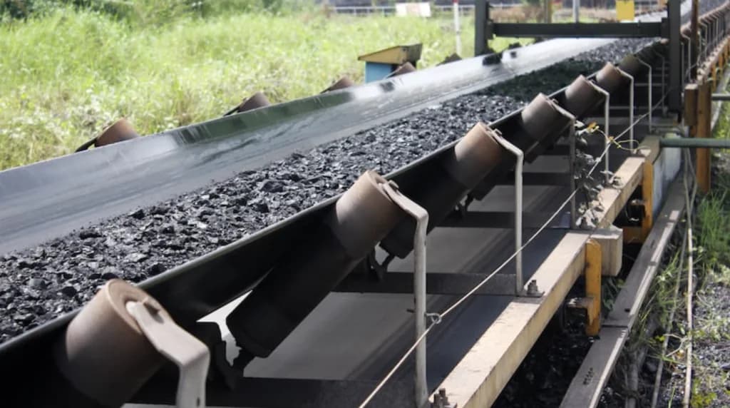 Optimizing Conveyor Systems with Laser Technology Alignment