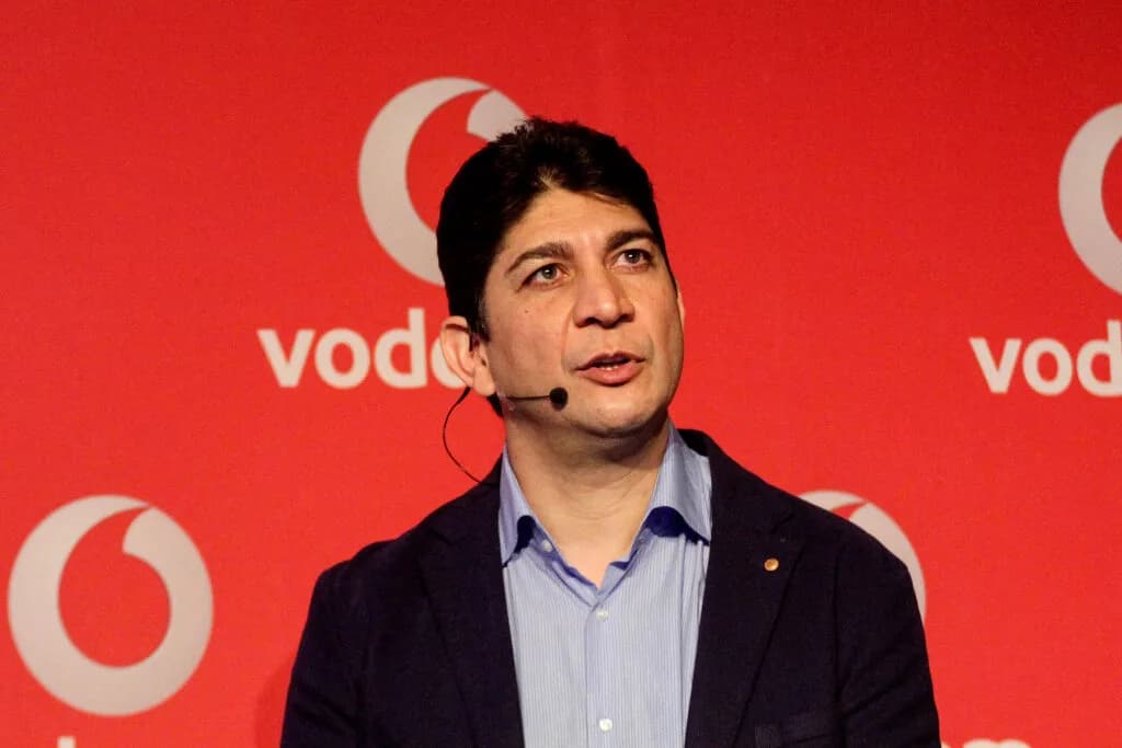 Vodacom adds 484,000 customers as it readies 5G rollout in South Africa in 2020