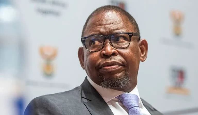Even a R254-billion Eskom bailout would not be sufficient to end load shedding this year