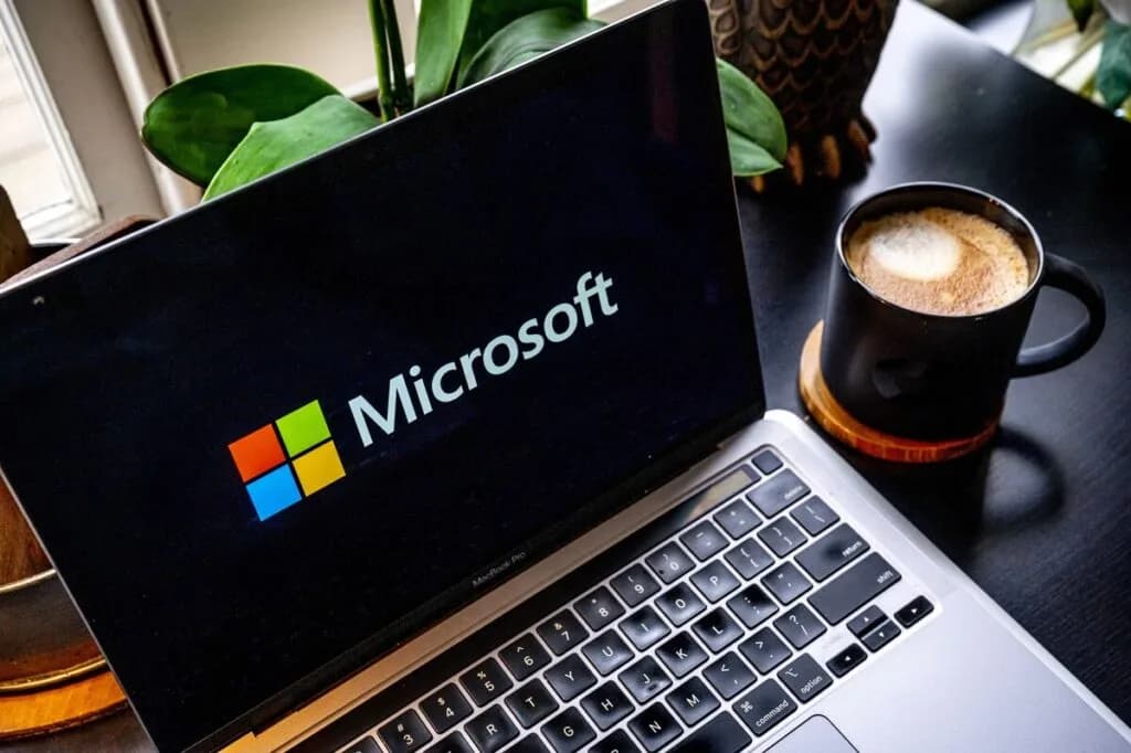 Microsofts-1.5-Billion-Investment-in-G42-Signals-Geopolitical-Tech-Rivalry