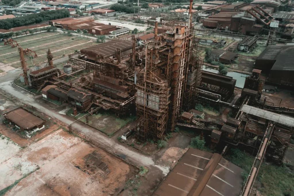 What Happens After a Mine Closes? The Economic Afterlife of African Mining Towns