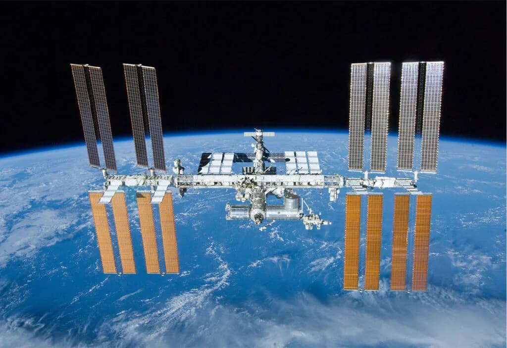 Axiom Space plans first-ever private human spaceflight mission to International Space Station