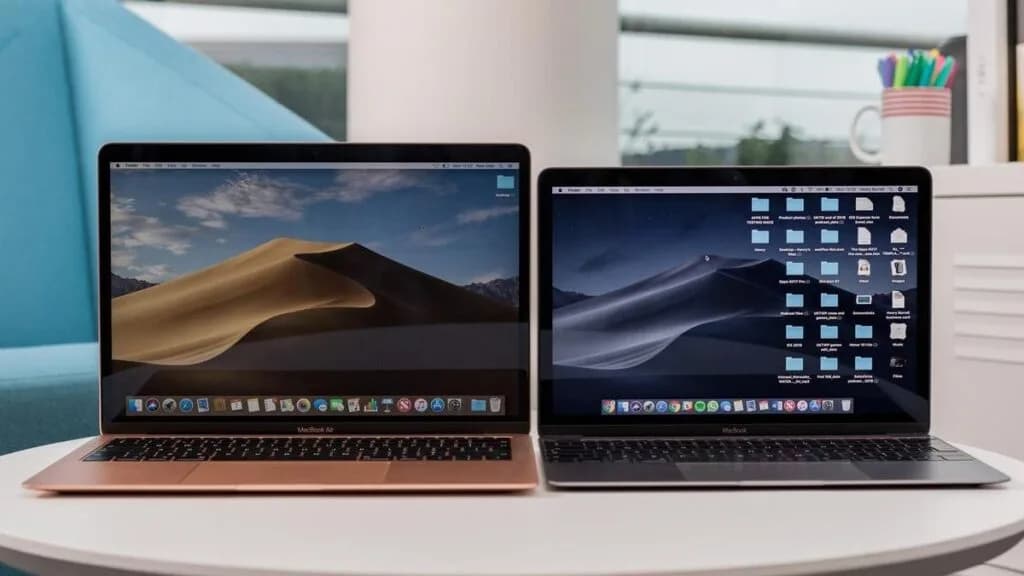 The biggest difference between the new MacBook Air and MacBook Pro is a fan
