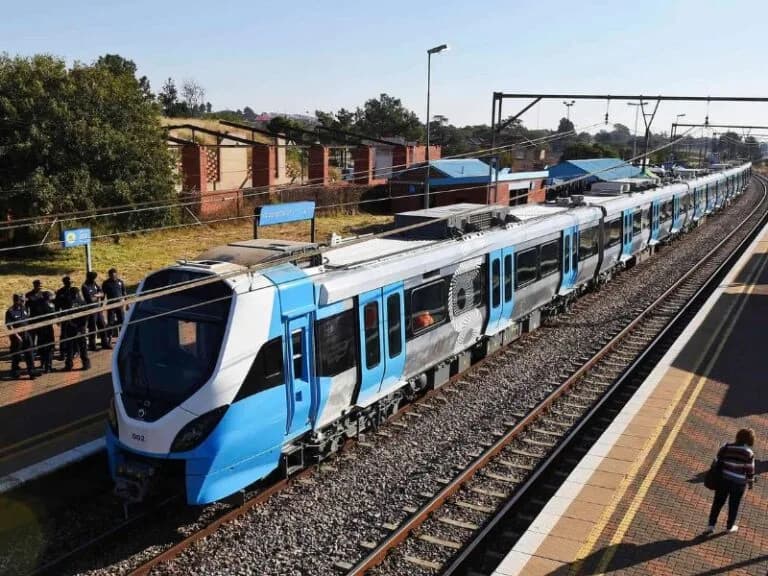 Metrorail service returns between Soweto and Johannesburg