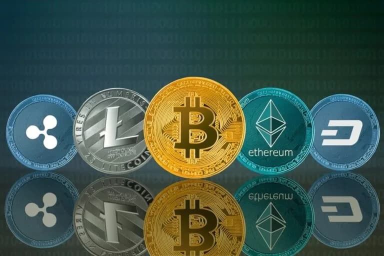 Investors circle as former cryptocurrency agency chief declared bankrupt