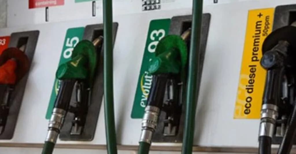 Labour union Solidarity threatens legal action over R20 petrol price in South Africa