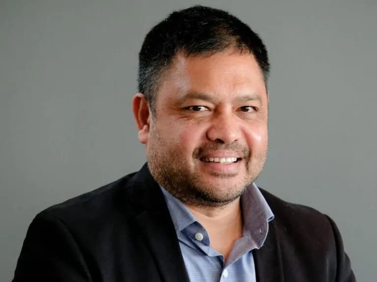 Reeza Isaacs steps down as Woolworths group finance director