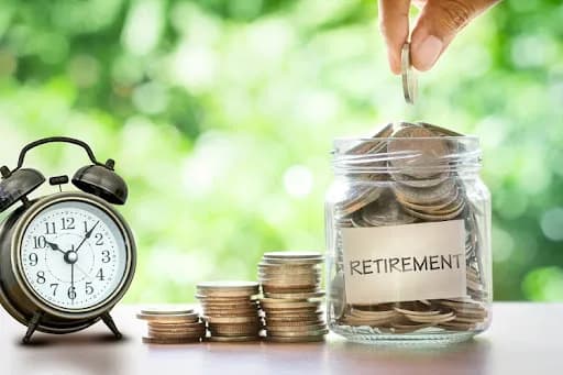 South Africa Weighs Early Retirement Offer to Ease Public Sector Wage Bill