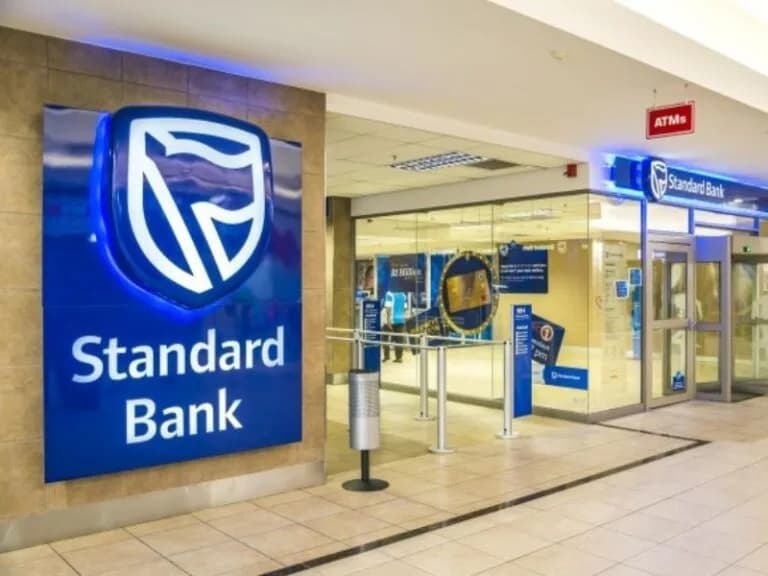 Standard Bank & Absa lend Zimbabwe $193.3 million loan