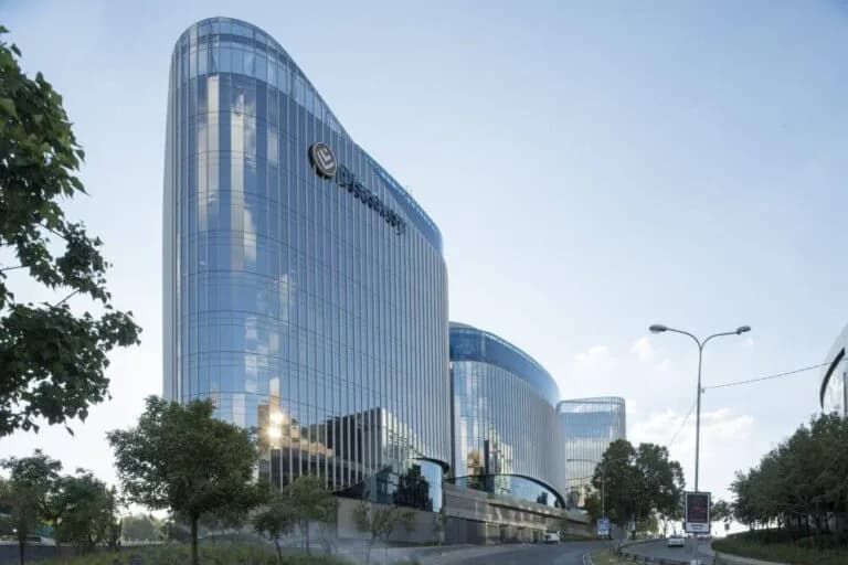 Discovery hit by Covid-19, volatile rates