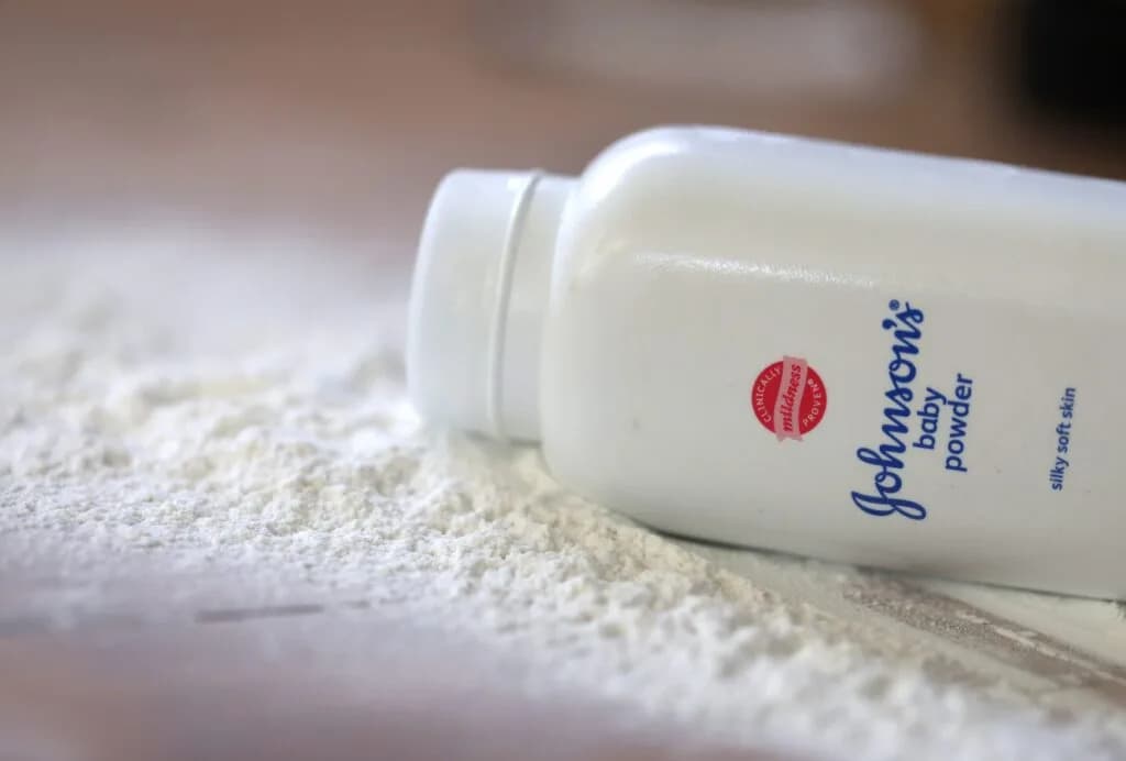 Report says Johnson and Johnson will pay $700 million over their talcum baby powder