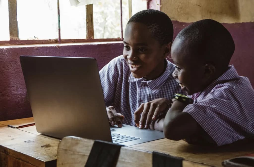 A Strategic Alliance for Educational Transformation: Sizwe and Instructure Unite for South Africa’s Digital Future