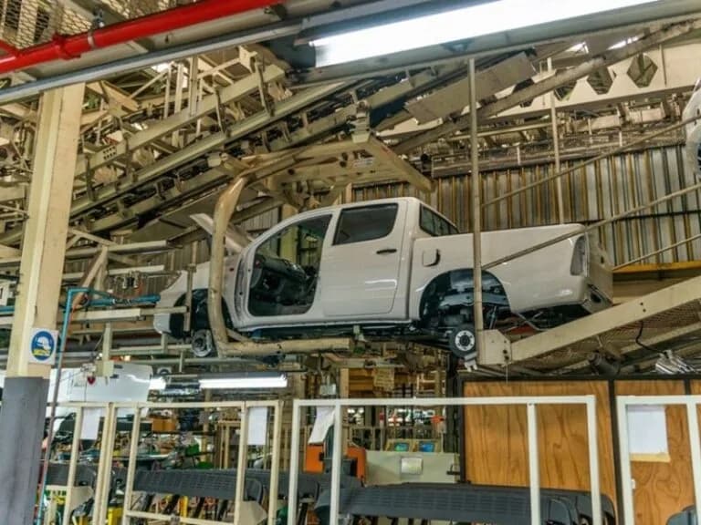 Toyota South Africa planning to manufacture hybrid & electric Hilux vehicles