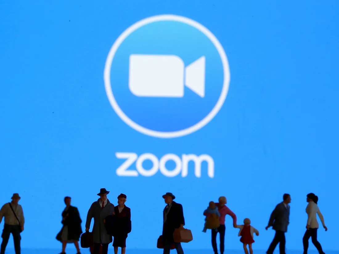 How to change Zoom background for a Zoom party video calls ...