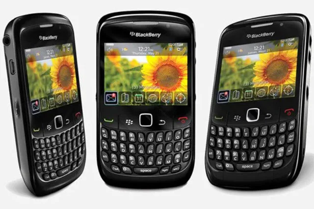 blackberry curve 8520