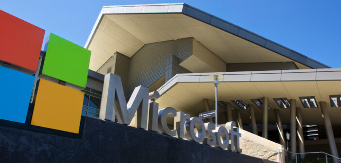 Microsoft hires Apple veteran to design its own server chips