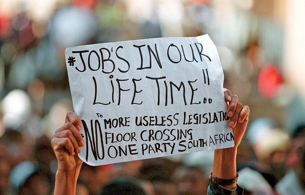 SA’s unemployment rate falls to 34.5% in first quarter