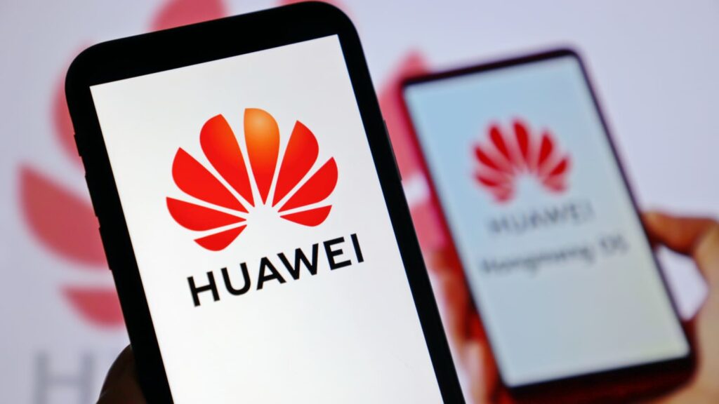 Diversifying mobile banking solutions in the app market:  Huawei Mobile Services and Standard Bank celebrate 4-year partnership, Business Tech Africa