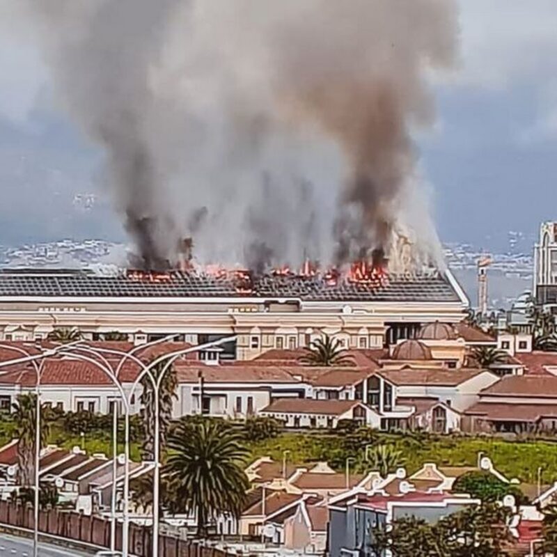 Vodacom shuts down speculations about Cape Town headquarters fire being caused by solar panels, Business Tech Africa